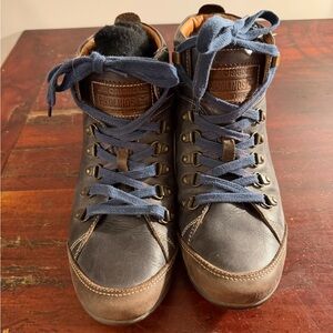 Pikolinos Women’s Dark Brown Leather Boots with Blue Laces